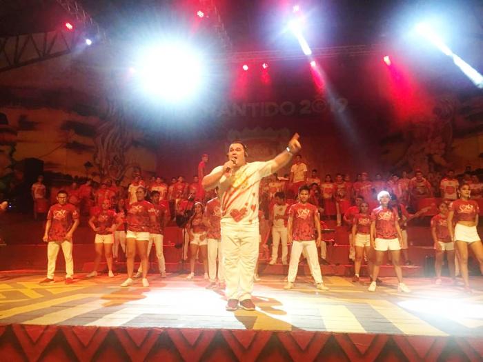 Ensaio Show do Garantido apresenta novas coreografias e os primeiros versos de Gaspar Medeiros em Parintins Ensaio Show do Garantido apresenta novas coreografias e os primeiros versos de Gaspar Medeiros em Parintins