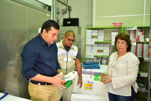 Susam inicia distribuição de vacinas H1N1 aos municípios para campanha que começa nesta quarta-feira