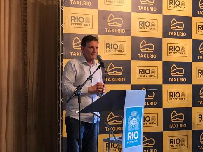 Crivella faz piada sobre mudar nome da Ciclovia Tim Maia para Vasco da Gama: 'Está caindo muito'