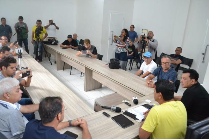 Valor de cachê da Festa dos Visitantes é esclarecido por Bi Garcia em coletiva