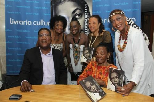 História de Ruth de Souza é contada por professor da UEA Parintins