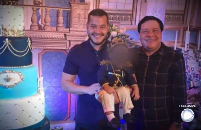 Prefeito Adail Filho causa prejuízo milionário a Coari, diz reportagem do Câmera Record Prefeito Adail Filho causa prejuízo milionário a Coari, diz reportagem do Câmera Record