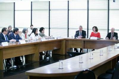 Dodge solicita a Ministério da Justiça abertura de inquérito para apurar queimadas na Amazônia