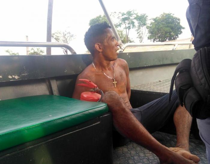 PM prende valentão por violência contra própria mãe na zona rural de Parintins PM prende valentão por violência contra própria mãe na zona rural de Parintins