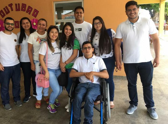 Primeiro cadeirante estudante de medicina da UEA enaltece saúde de Parintins Primeiro cadeirante estudante de medicina da UEA enaltece saúde de Parintins