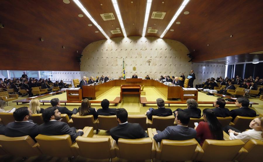 Por 6 votos a 5, STF muda de posição e derruba prisão após condenação na 2ª instância Por 6 votos a 5, STF muda de posição e derruba prisão após condenação na 2ª instância