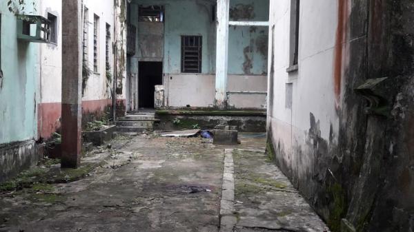 Em Manaus, garota de 16 anos é arrastada e estuprada no Prédio da Santa Casa Em Manaus, garota de 16 anos é arrastada e estuprada no Prédio da Santa Casa