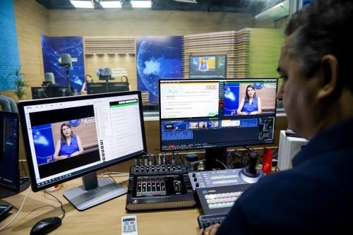 Professores recebem orientações sobre elaboração de relatório final do Programa Ciência na Escola