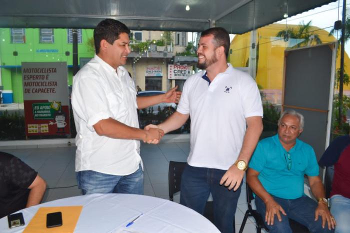 Bi Garcia nomeia novo diretor da Empresa Municipal de Trânsito