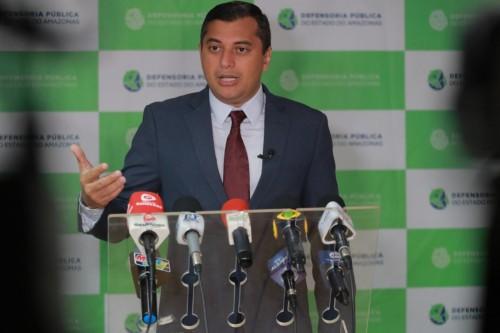 Wilson Lima anuncia auxílio-aluguel a famílias do Monte Horebe até que soluções de moradias sejam definidas Wilson Lima anuncia auxílio-aluguel a famílias do Monte Horebe até que soluções de moradias sejam definidas