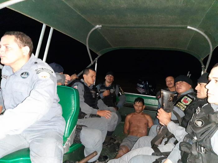 Suspeito de matar ex-mulher em Barreirinha é conduzido pela PM a Parintins-Am