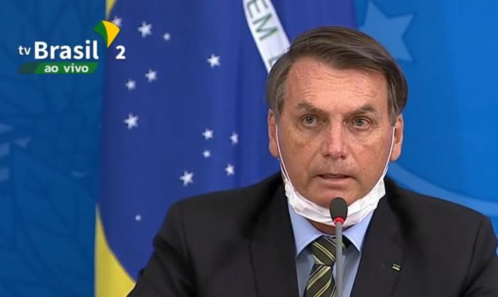 Pedido de afastamento de Bolsonaro chega a Procuradoria Geral da República 