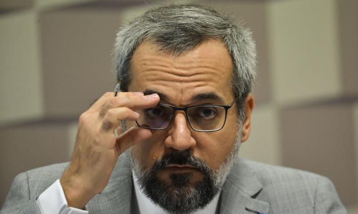 Após perder cargo de ministro da educação, Governo indica Weintraub para o Banco Mundial
