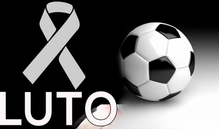 Homem infarta e morre enquanto jogava futebol em Parintins-Am Homem infarta e morre enquanto jogava futebol em Parintins-Am
