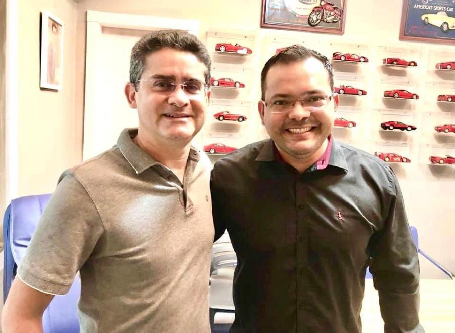 João Vinicius anuncia retirada de pré-candidatura a prefeito de Parintins