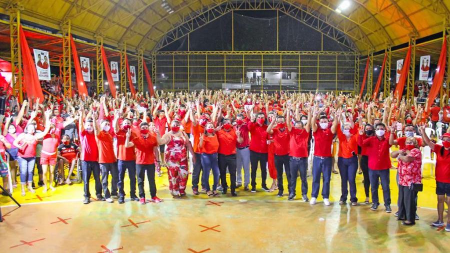 Israel Paulain mostra força política em Nhamundá em convenção 'memorável' 