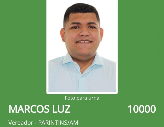 Candidato a vereador, Marcos Luz firma compromisso com pescadores de Parintins