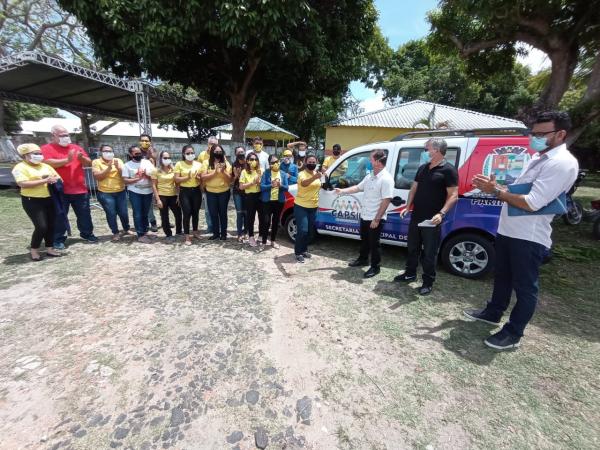 Órgãos municipais de Parintins recebem novos veículos