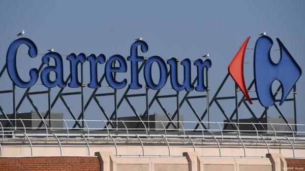 Homem negro é espancado e morto em supermercado Carrefour de Porto Alegre