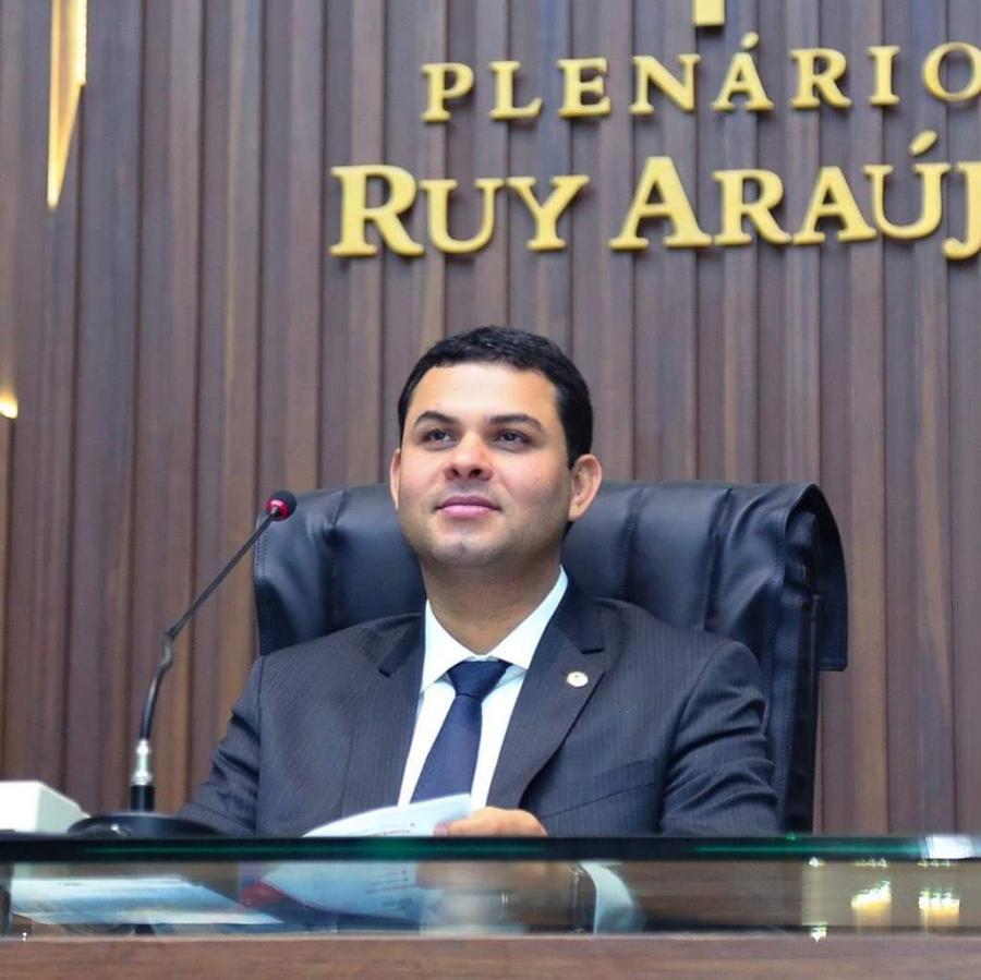 OPERAÇÃO PF: Deputado divulga nota e se coloca à disposição das autoridades OPERAÇÃO PF: Deputado divulga nota e se coloca à disposição das autoridades