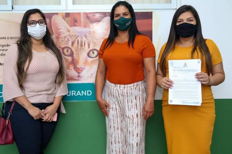 Deputada esclarece sobre doença que afeta gatos e seres humanos Deputada esclarece sobre doença que afeta gatos e seres humanos