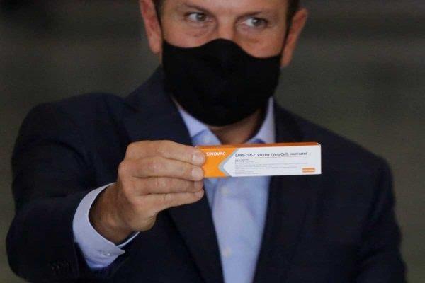 Eficácia da Coronavac contra a Covid-19 é de 78%, diz Butantan à Anvisa