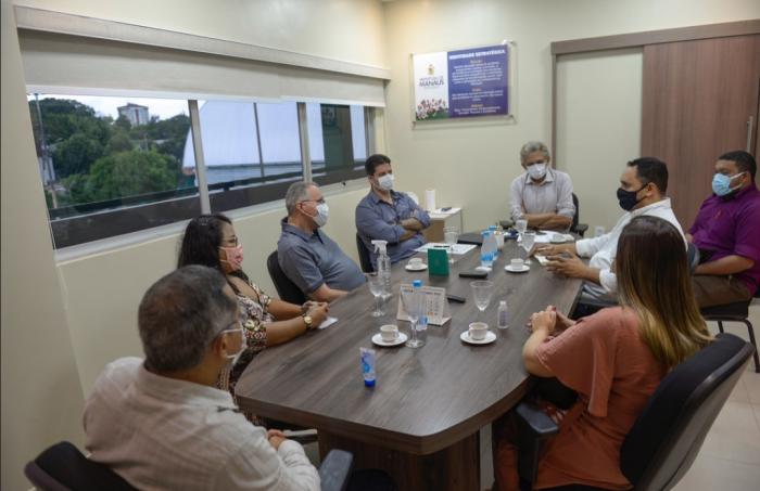 Alunos da rede municipal de Manaus vão receber café da manhã e almoço na escola