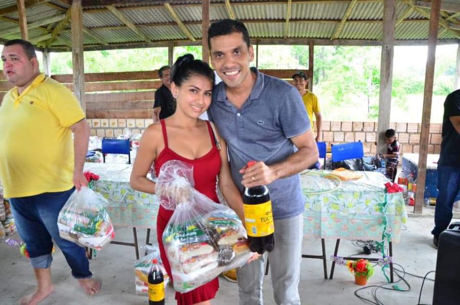 Longe dos olhos do TCE, Júnior Leite gastou quase R$ 1,5 milhão na festa de Natal de Maués AM