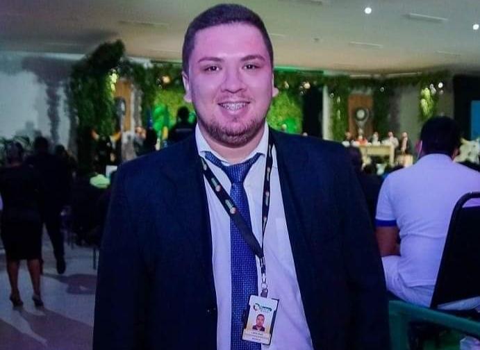 Jornalista Cayo Dias é internado e tem 25% de comprometimento do pulmão, em Parintins