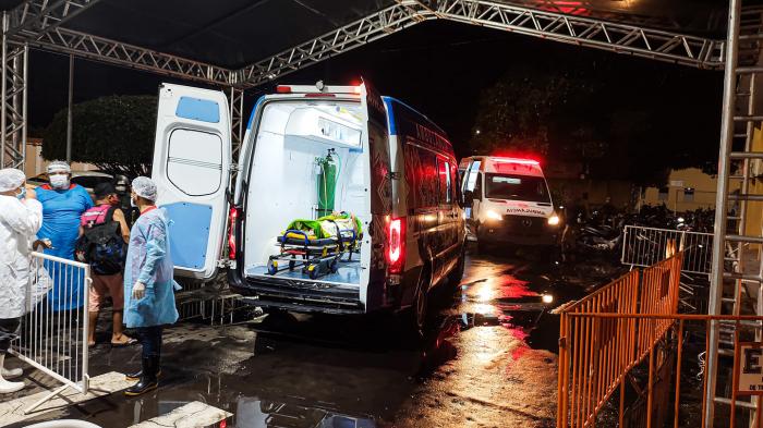 Covid-19: Em Parintins, ação de MP e DPE tenta conseguir remoção para três pacientes graves precisando de UTI