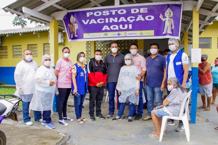 Vereadores acompanham início da Vacinação contra a Covid-19 na zona rural de Parintins 