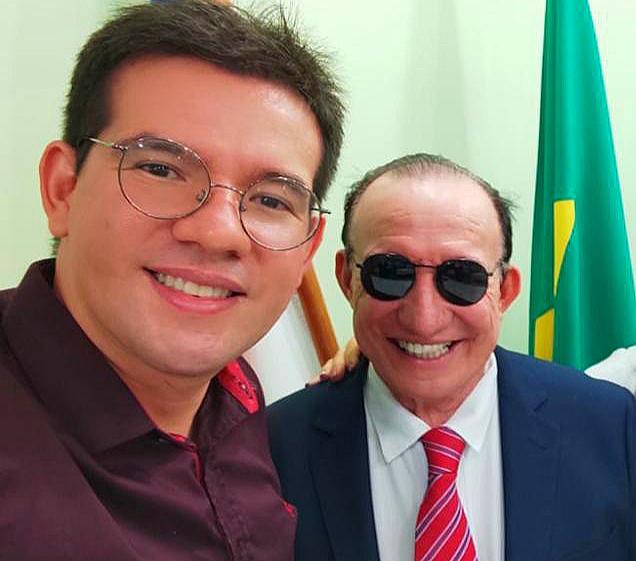 Jornalista Glauber Gonçalves assume a direção geral da Rádio Clube de Parintins Jornalista Glauber Gonçalves assume a direção geral da Rádio Clube de Parintins