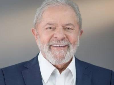 Decisão de ministro do STF coloca Lula em condições de concorrer às eleições Decisão de ministro do STF coloca Lula em condições de concorrer às eleições