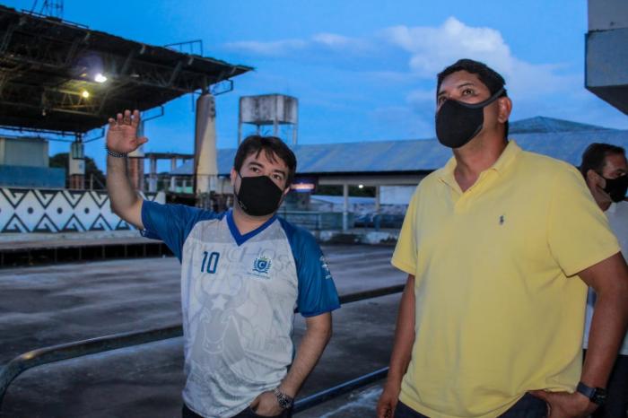 Caprichoso apresenta projeto ousado do complexo Zeca Xibelão a Bi Garcia 