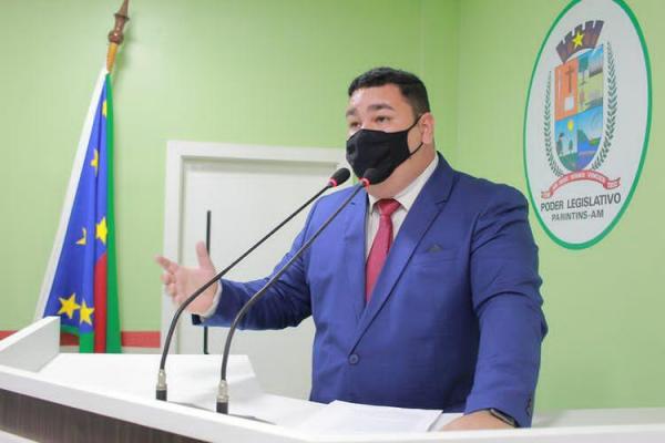 Alex Garcia solicita inclusão de Parintins no programa Crédito Solidário do Governo do Amazonas