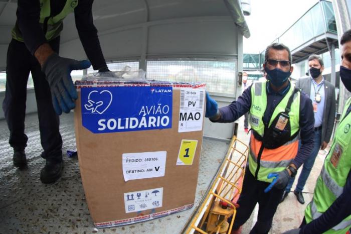 Governo do Amazonas recebe nova remessa com 89.250 vacinas AstraZeneca e 5.850 do tipo Pfizer