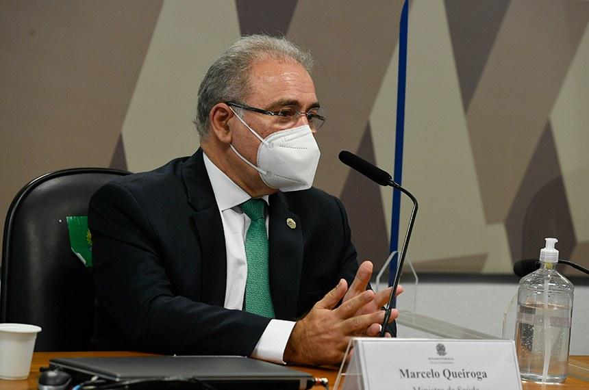 CPI: Ministro Queiroga admite que governo não contratou quantidade de vacinas anunciada 
