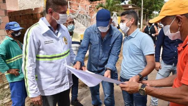 Prefeitura de Manaus economiza R$ 87 mi com revisão de contratos de obras