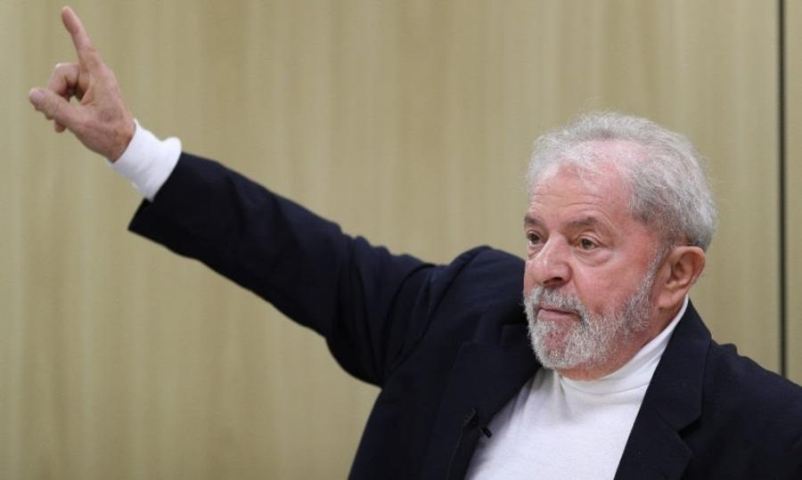 Lula venceria Bolsonaro no primeiro turno, aponta pesquisa Lula venceria Bolsonaro no primeiro turno, aponta pesquisa