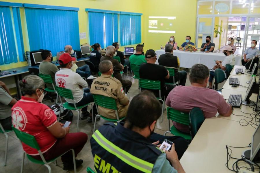 Comitê do Coronavirus de Parintins é contra retomada das aulas do Estado