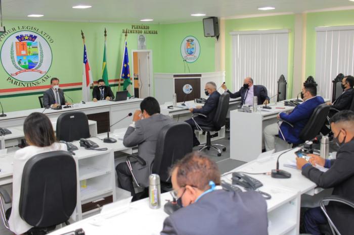 Câmara de Parintins adota medidas de redução de despesas