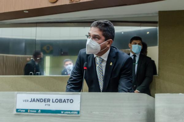 VACINA AMAZONAS: Jander Lobato homenageia profissionais e voluntários que atuaram na campanha 