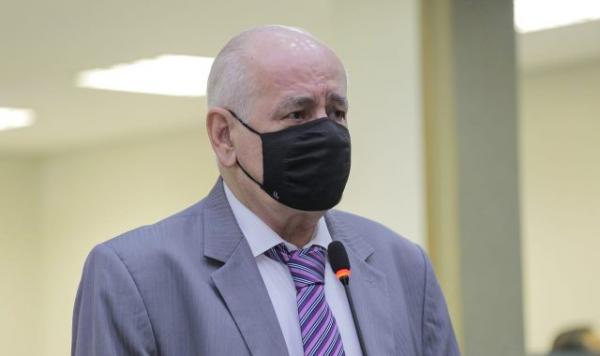 'POLITICAGEM': Serafim repudia corte de Bolsonaro a emendas parlamentares ao Amazonas