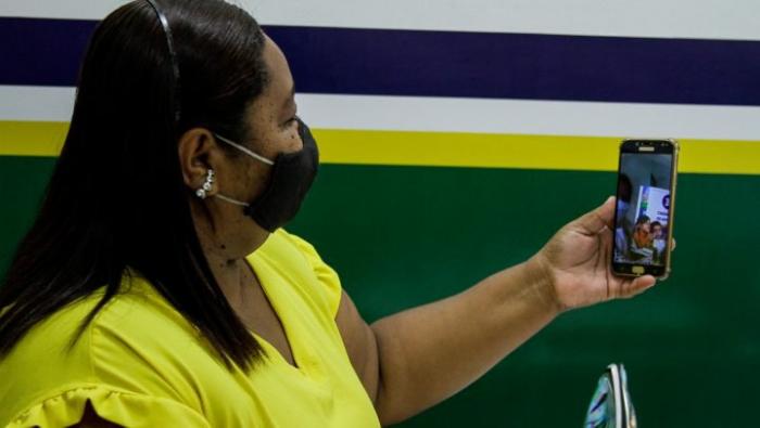 David Almeida amplia ‘Auxílio Conectividade’ e garante benefício a mais de 10 mil servidores da Semed