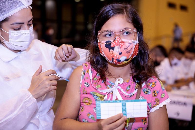 Prefeitura de Manaus retoma vacinação de 1ª dose contra a Covid-19 e abre a campanha 19 anos Prefeitura de Manaus retoma vacinação de 1ª dose contra a Covid-19 e abre a campanha 19 anos