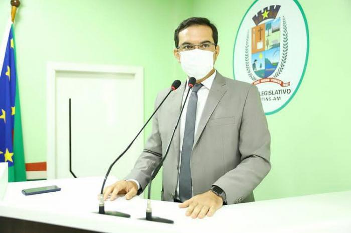 Vereador Mateus cobra do DNIT informações efetivas sobre recuperação do muro de arrimo do Porto de Parintins