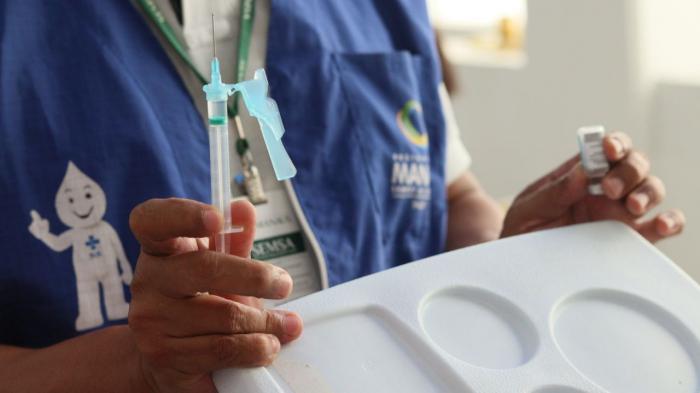 Prefeitura de Manaus inicia a vacinação de adolescentes na próxima sexta