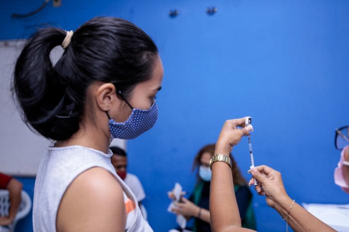Prefeitura de Manaus oferece apenas segunda dose de vacina contra a Covid-19 nesta segunda-feira, 16/8