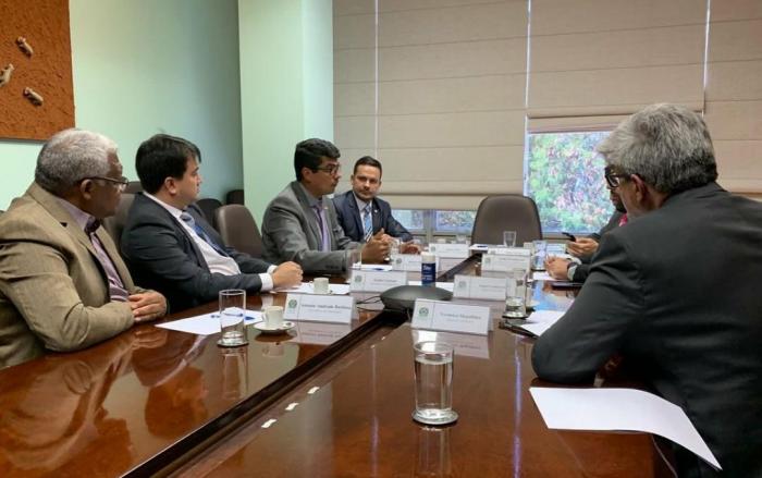 Em Brasília, Jender Lobato busca recursos para o Festival de Parintins e para a reabertura da Escola de Arte