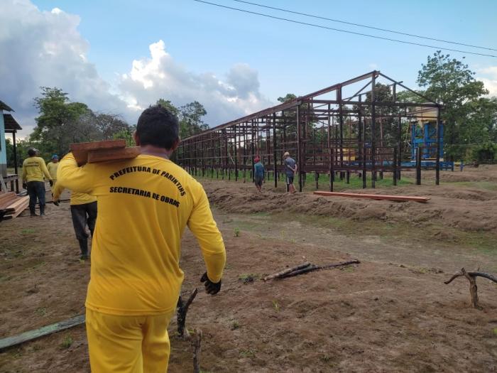 Zona rural de Parintins vai ganhar cinco escolas novas